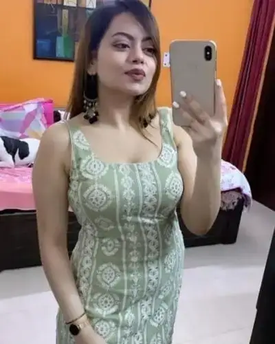 Call Girl in Hazratganj